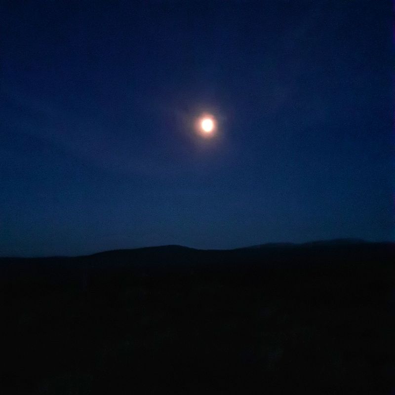 Luna llena en Rabanal del Camino